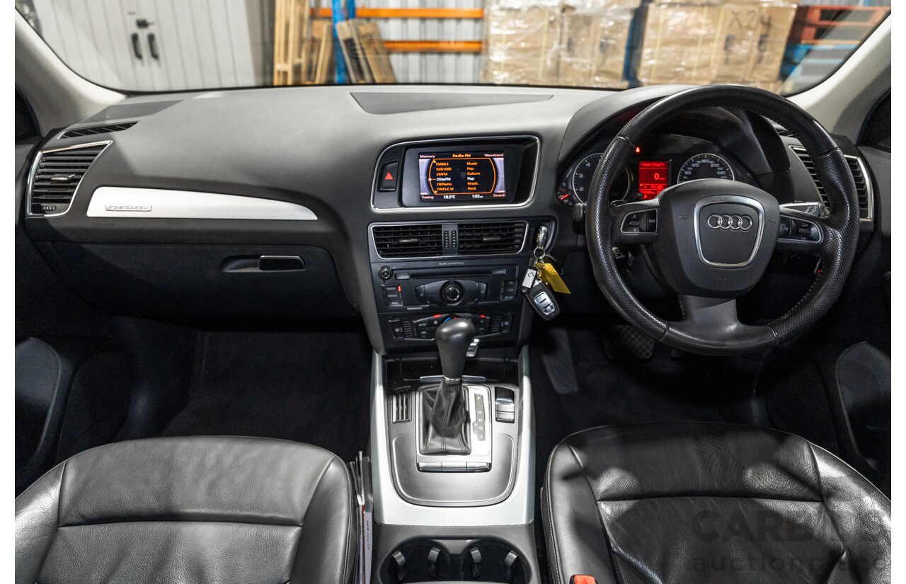 9/2009 Audi Q5 2.0 TFSI Quattro (AWD) 8R 4d Wagon White Turbo 2.0L