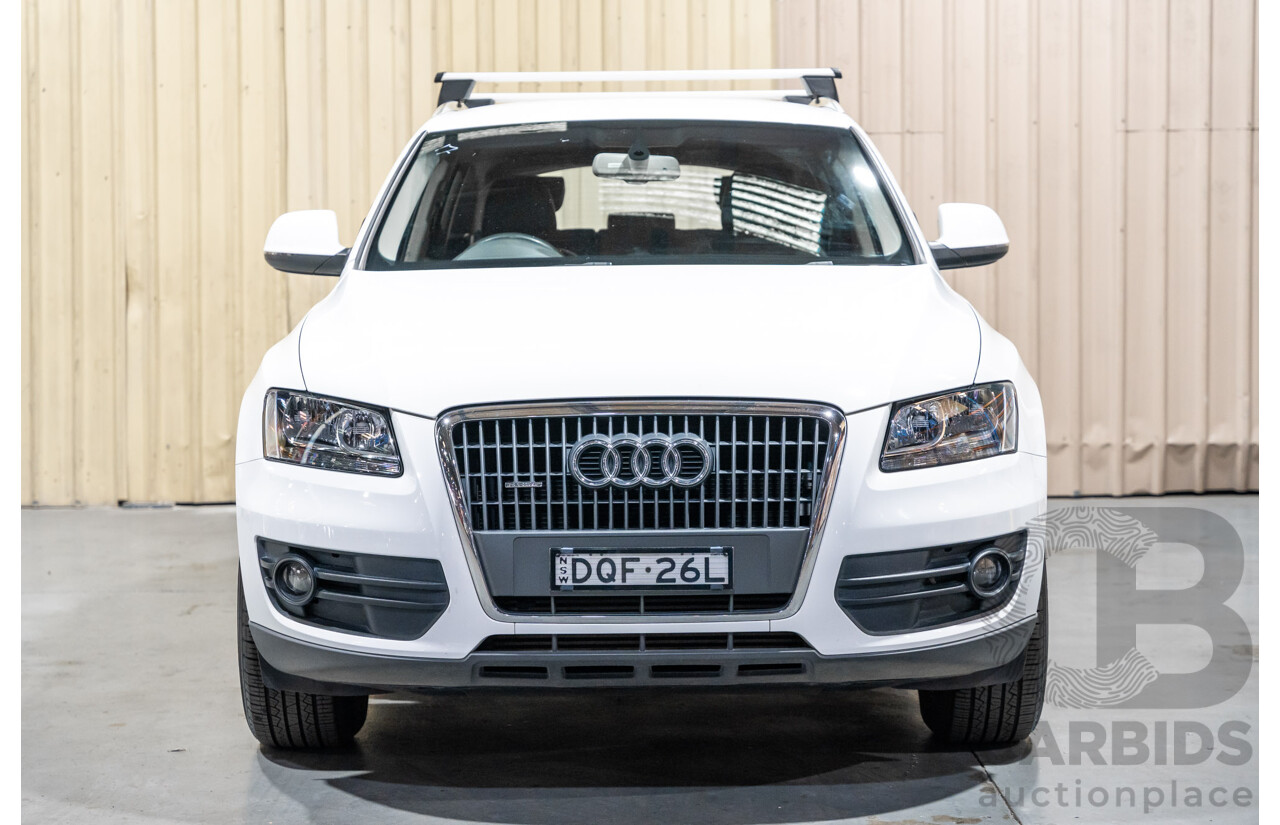 9/2009 Audi Q5 2.0 TFSI Quattro (AWD) 8R 4d Wagon White Turbo 2.0L