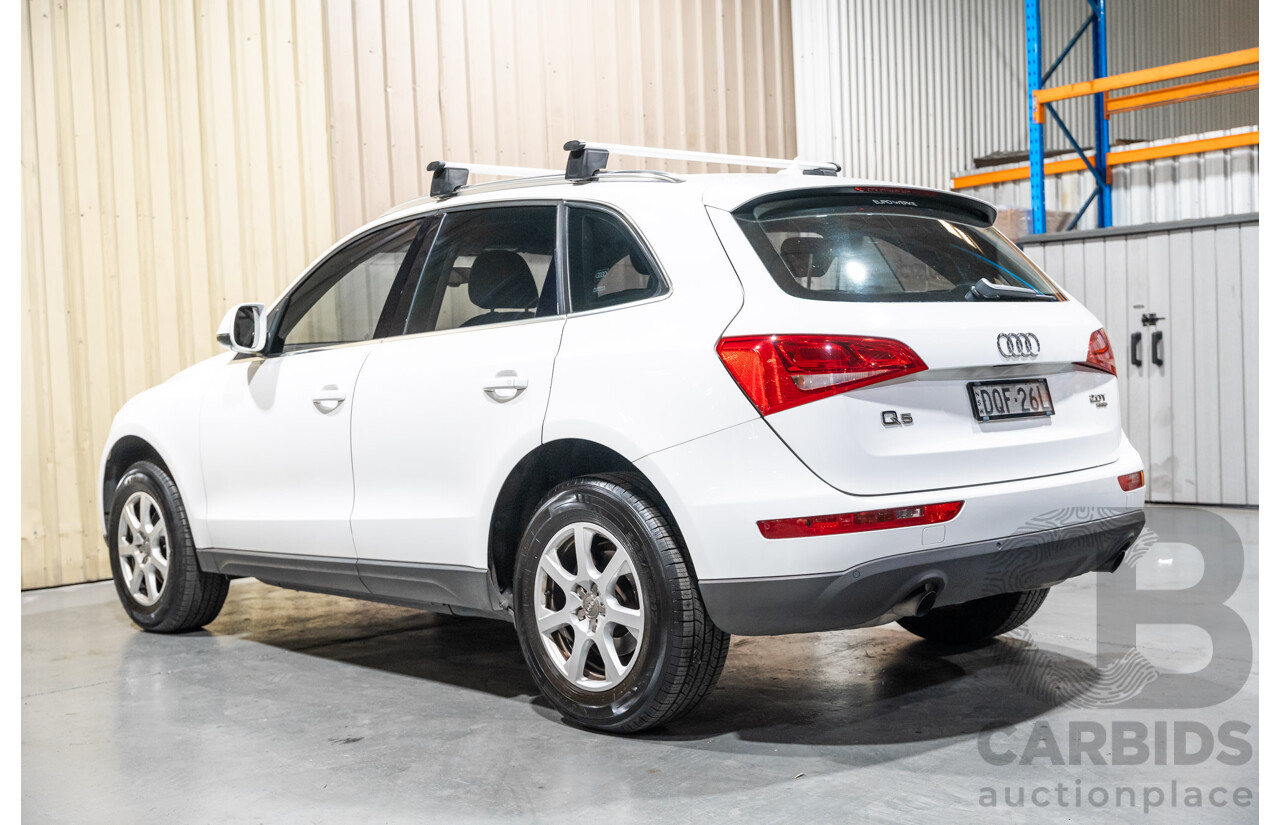 9/2009 Audi Q5 2.0 TFSI Quattro (AWD) 8R 4d Wagon White Turbo 2.0L