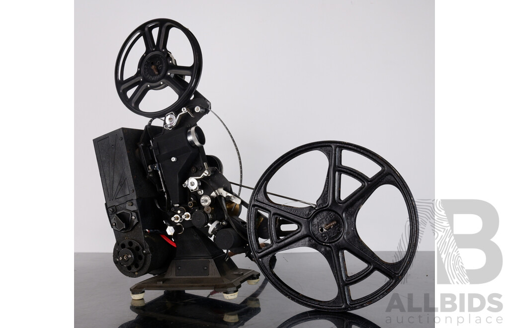 Vintage 8mm Film Projector by Pathescope