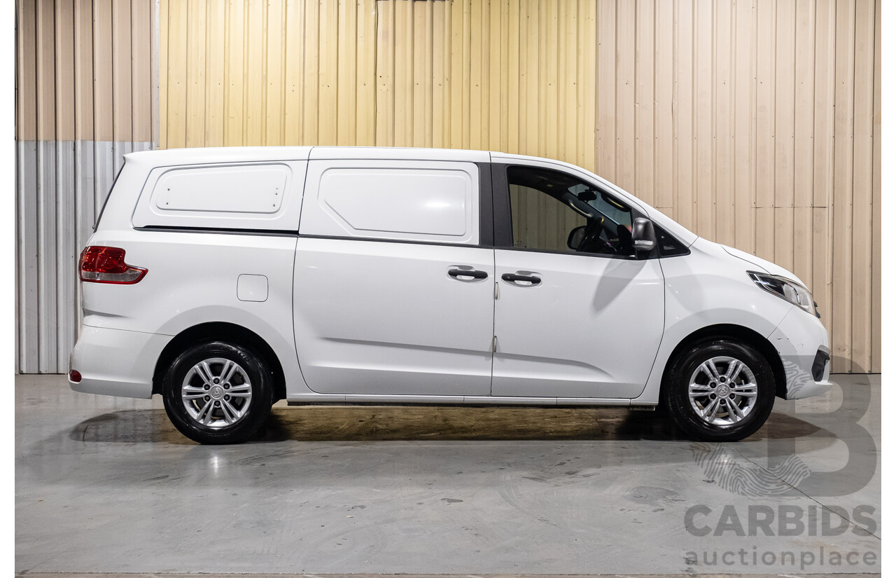 9/2016 Saic Motos LDV G10 SV7C 4d Van White 2.4L