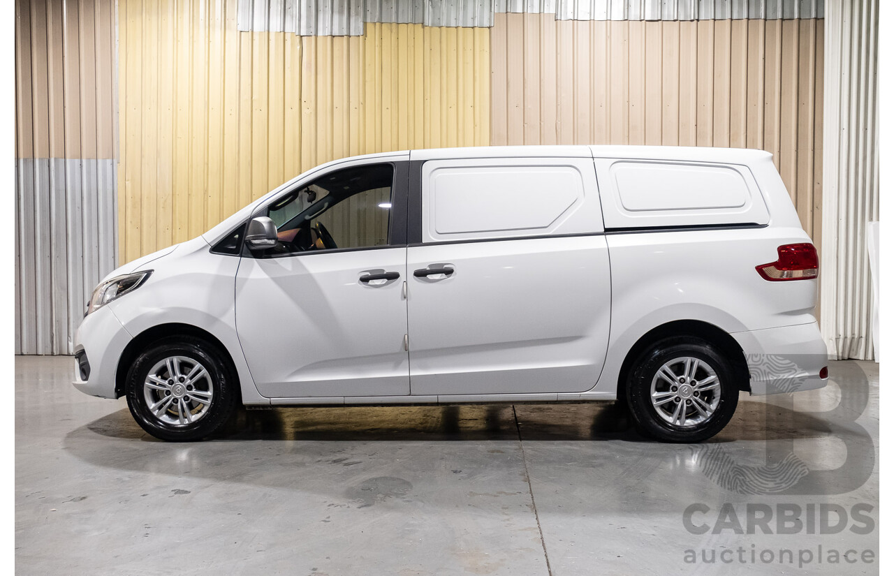 9/2016 Saic Motos LDV G10 SV7C 4d Van White 2.4L