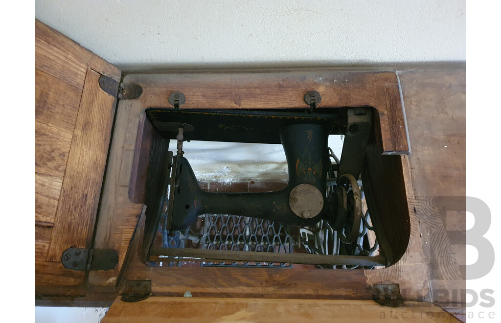 Antique Singer Oak Treadle Sewing Machine Table with Additional Singer Sewing Machine and Two Drawers