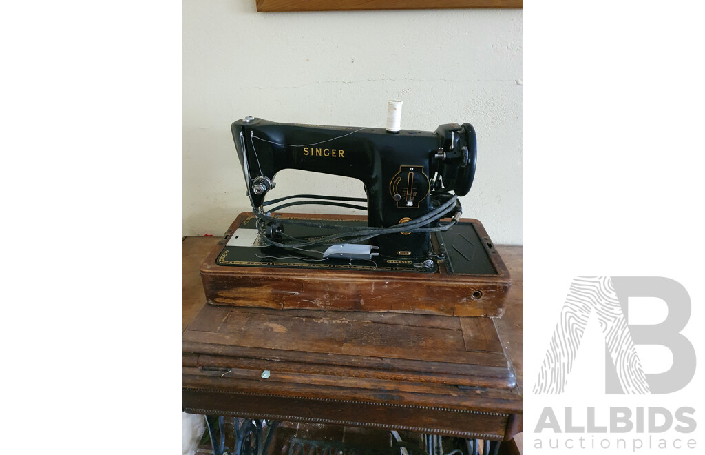 Antique Singer Oak Treadle Sewing Machine Table with Additional Singer Sewing Machine and Two Drawers