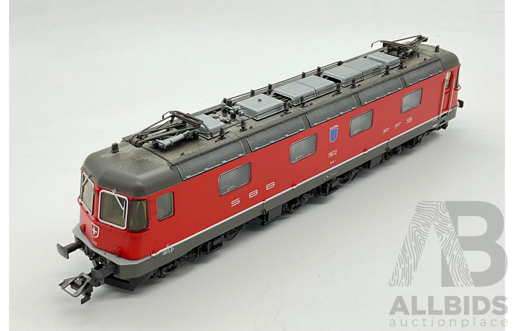 Marklin HO Scale German Electric Locomotive 11672