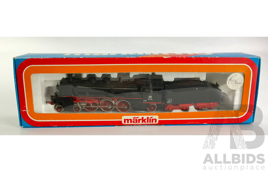 Vintage Marklin HO Scale Steam Locomotive 18 478, 3111