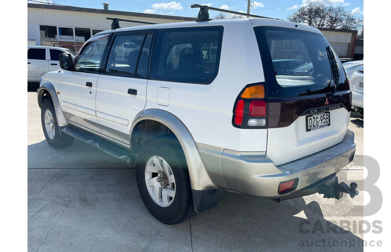 5/2003 Mitsubishi Challenger (4x4) PA-MY03 4d Wagon White 3.0L