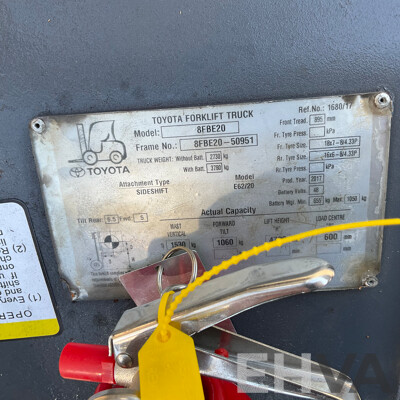 2017 TOYOTA 3-Wheel Battery Forklift (FREEZER SPEC) (8FBE20)