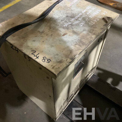 2017 TOYOTA 3-Wheel Battery Forklift (FREEZER SPEC) (8FBE20)