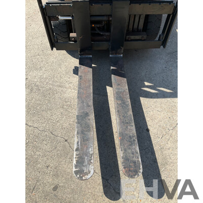 2017 TOYOTA 3-Wheel Battery Forklift (FREEZER SPEC) (8FBE20)