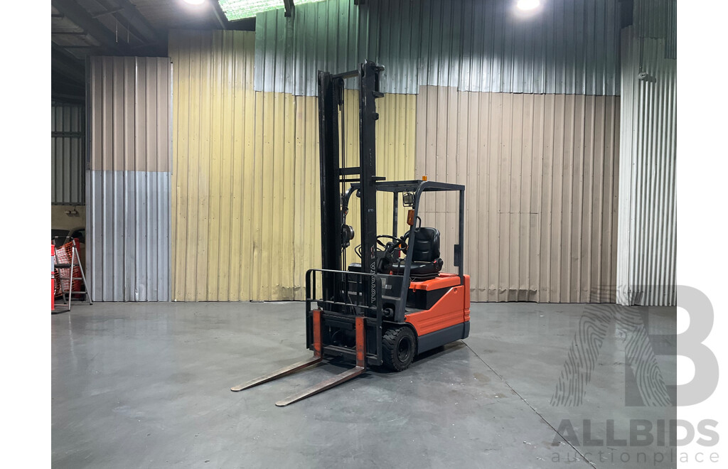 1999 TOYOTA Electric Forklift (5FBE18)