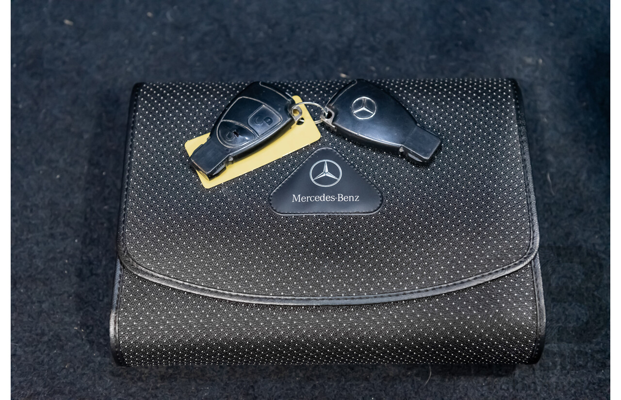 12/2002 Mercedes-Benz C200 Kompressor CL203 2d Coupe Obsidian Black Supercharged 1.8L