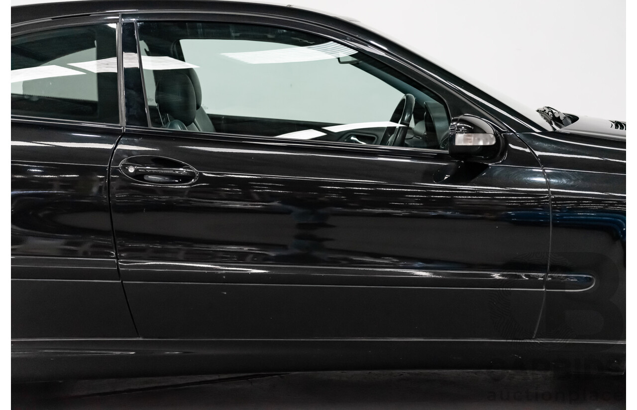 12/2002 Mercedes-Benz C200 Kompressor CL203 2d Coupe Obsidian Black Supercharged 1.8L