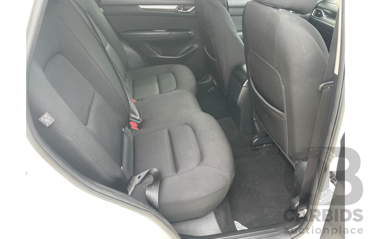 4/2017 Mazda CX-5 MAXX (4x2)  4d Wagon White 2.0L