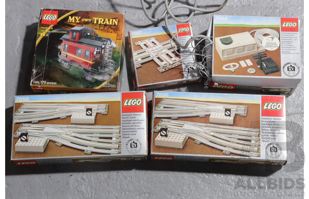 Collection Vintage Lego Trains Sets Comprising 7864, 2 X 7856, 7857, 10014