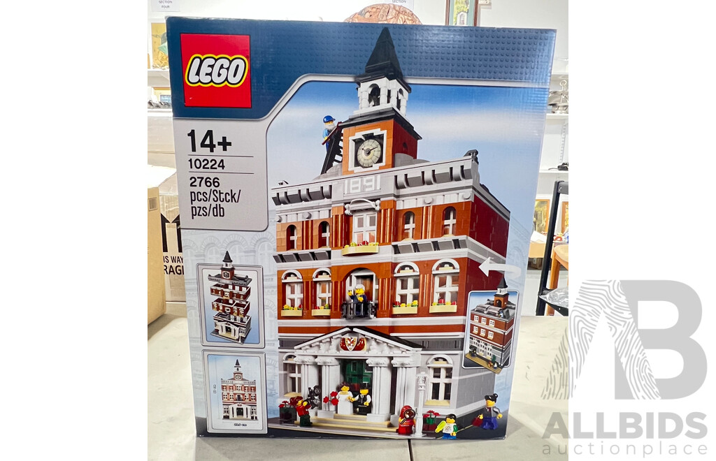 Lego Town Hall Set, 10224, Sealed in Box
