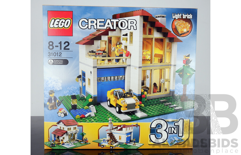 Lego Creator 3 in 1 Set with Light Brick, 31012, Sealed in Box