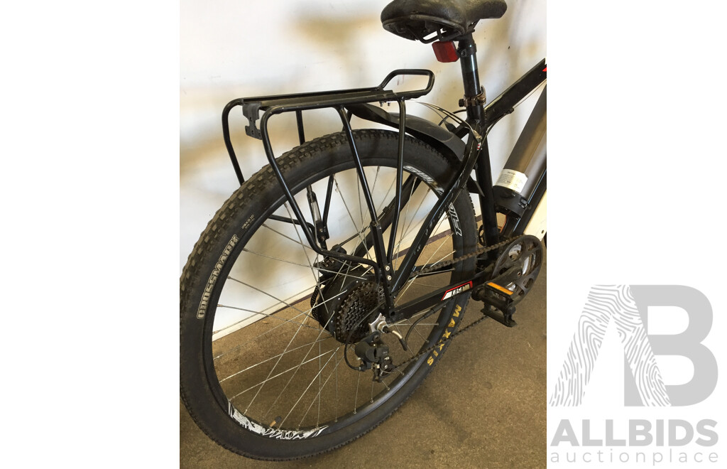 Kasa Electric 7 Speed Mountain Bike