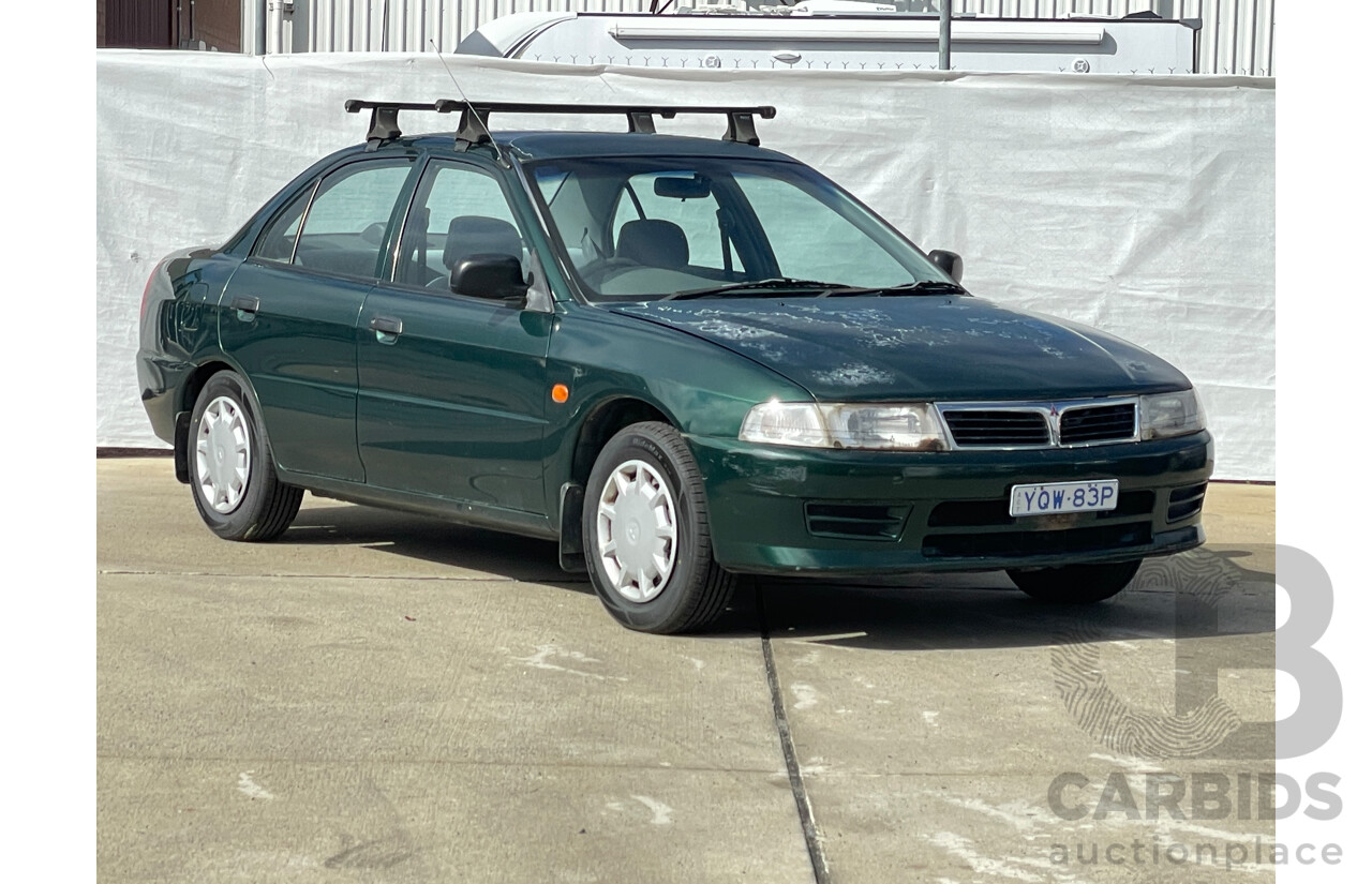 8/2000 Mitsubishi Lancer GLi CE 4d Sedan Green 1.8L