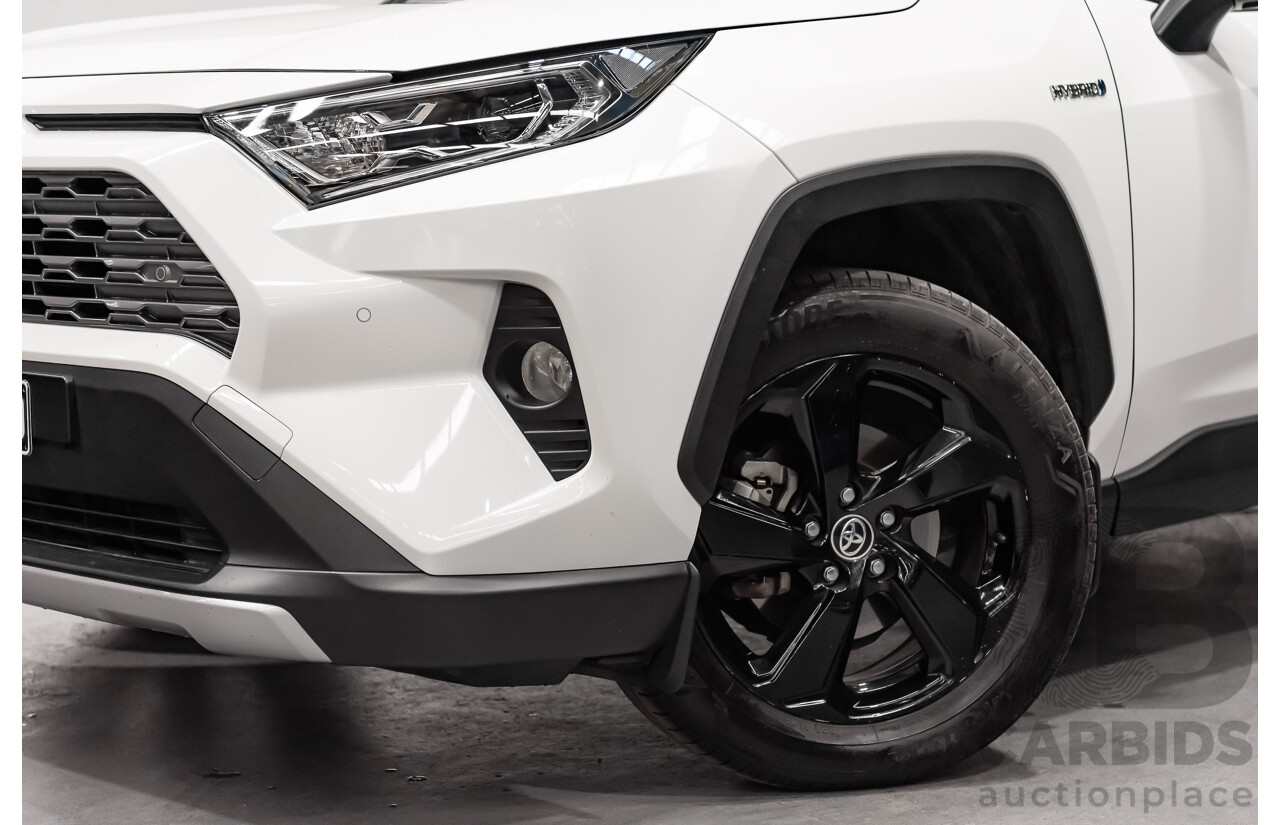 10/2019 Toyota RAV4 Cruiser Hybrid eFour (AWD) AXAH54R White 4d Wagon 2.5L - Hybrid