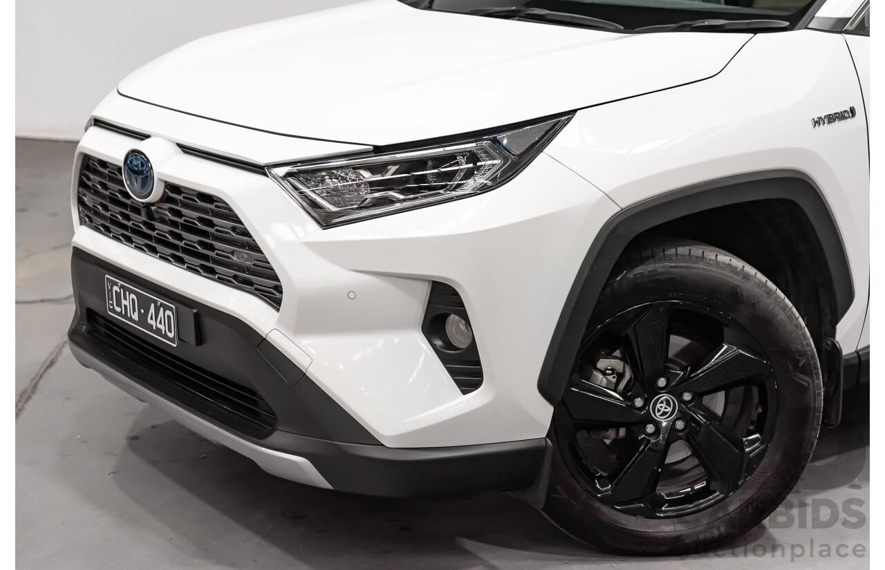 10/2019 Toyota RAV4 Cruiser Hybrid eFour (AWD) AXAH54R White 4d Wagon 2.5L - Hybrid