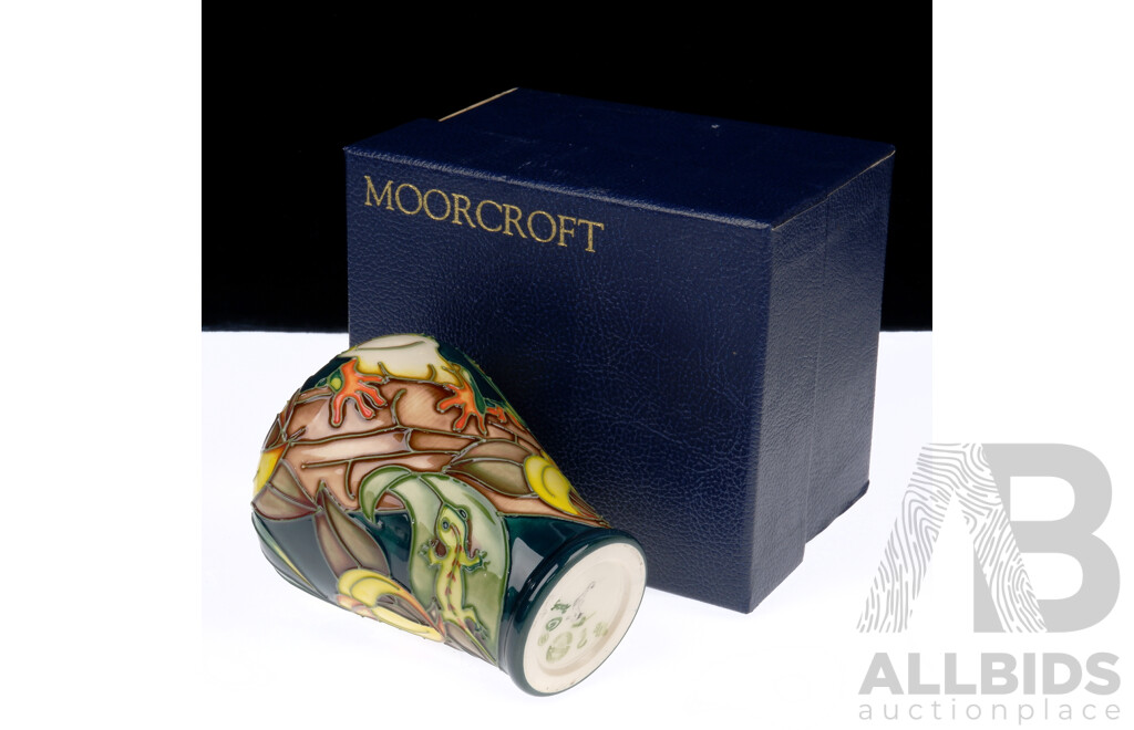 Moorcroft Porcelain Vase From the Amazon Collection, Frogs Design by Sian Leeper in Original Box