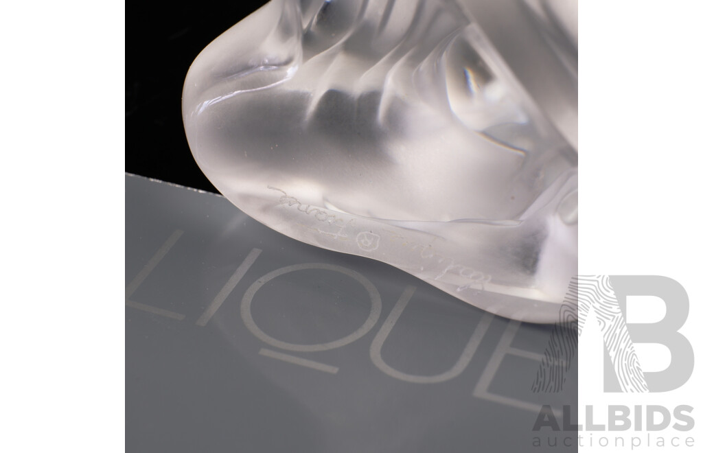Lalique Paris Crystal Mary Sculpture From the 1999 Nativity Series in Original Box