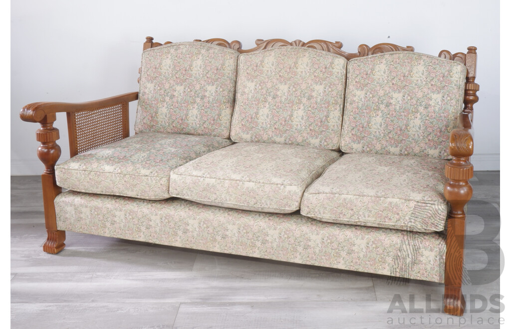 Jarvi Three Piece Lounge Suite