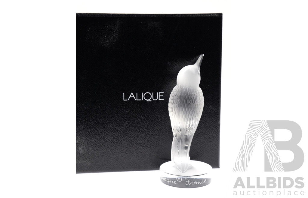 Lalique Crystal Clear Hummingbird Seal in Original Box