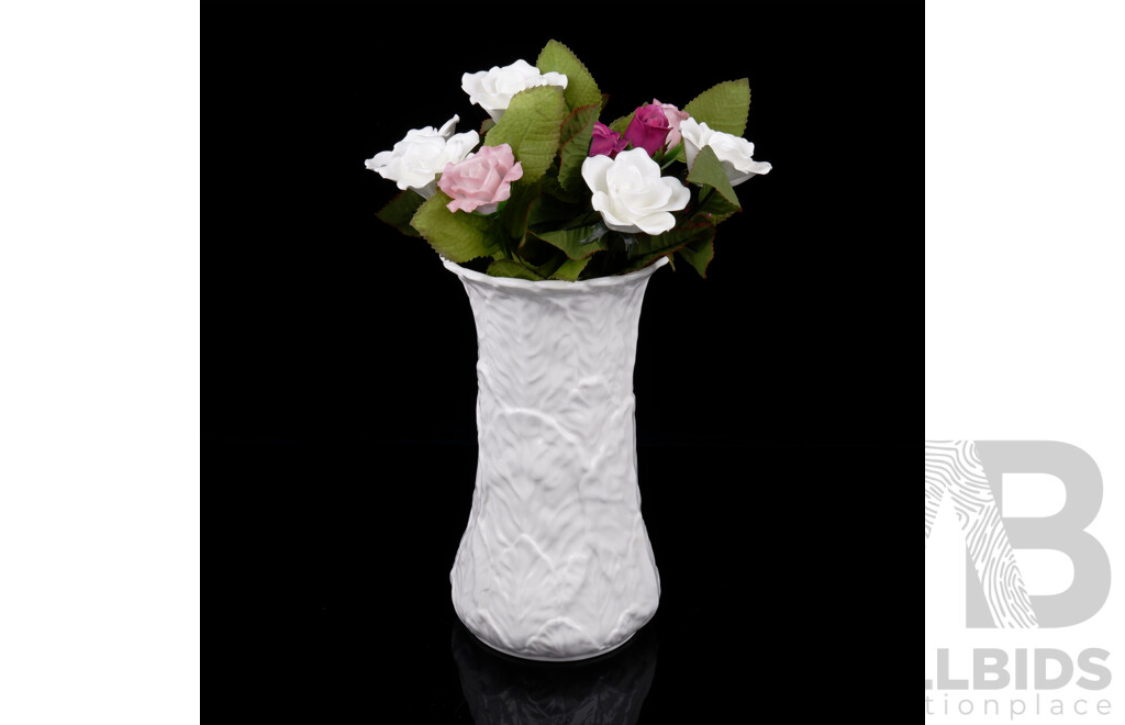 Large Coalport Porcelain Vase in Countryware Series with Collection Ten Porcelain Display Roses