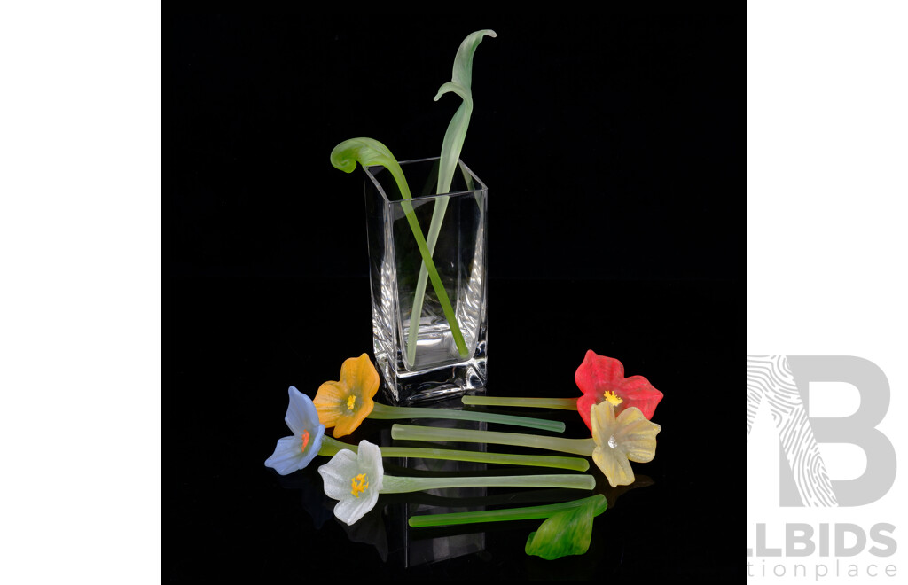Fantastic Collection Five Hand Blown Glass Flowers and Three Leaves by Colin Heaney of Hot Glass Byron Bay