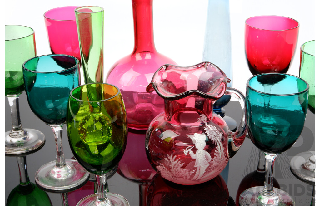 Good Collection Antique & Vintage Glasswear Including Mary Gregory Vase, Ruby Glass and More