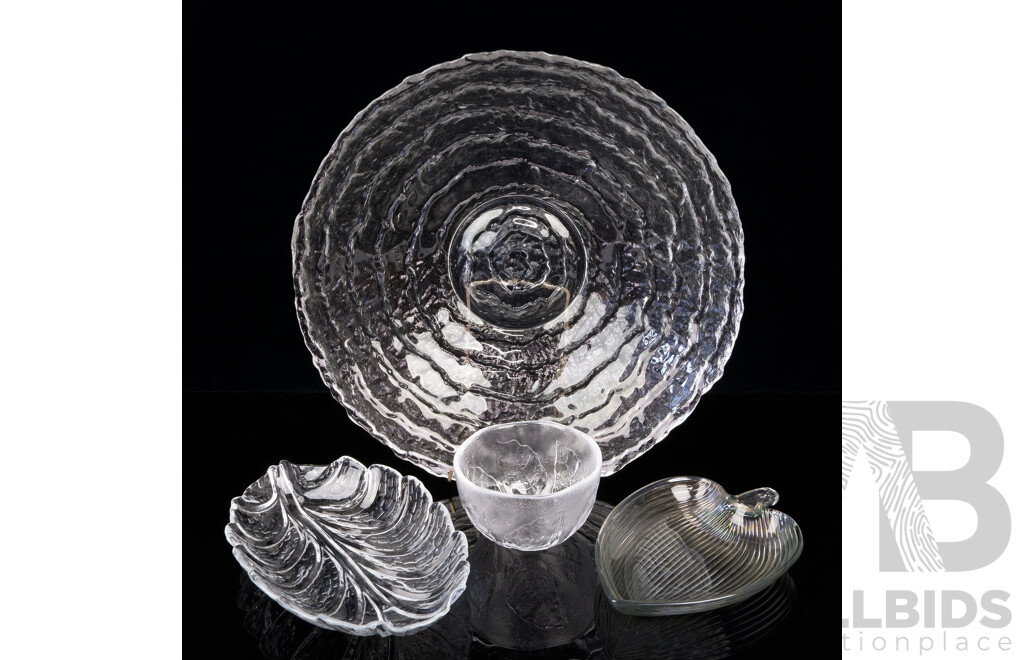 Collection Retro Frosted Textrued Glass Including Orrefors Eden Leaf Dish by Lars Hellsten, Kosta B Oda Leaf Bowl Designed by Goran and Ann Warff and More