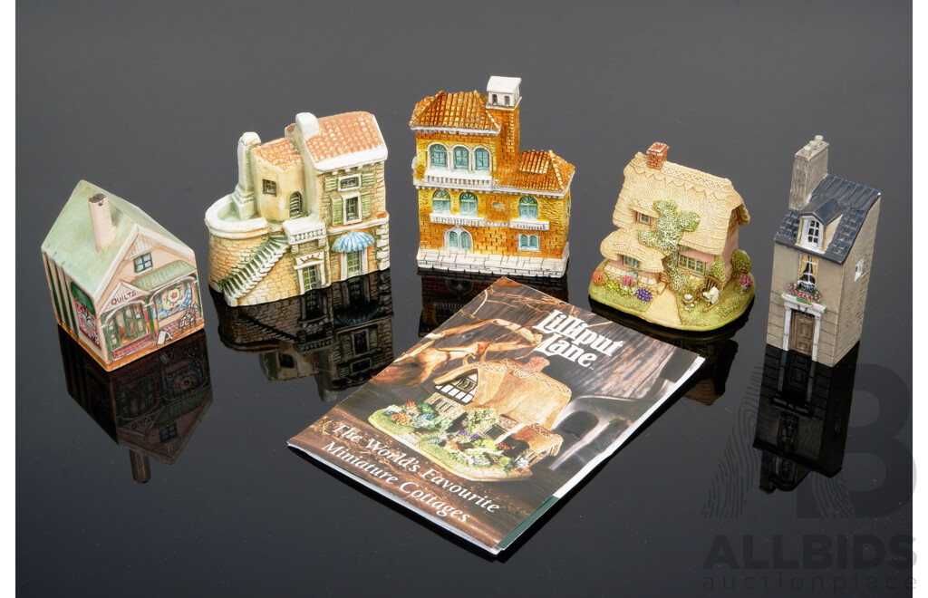 Collection Minaiture Cottages Including Lilliput Lane Examples and More