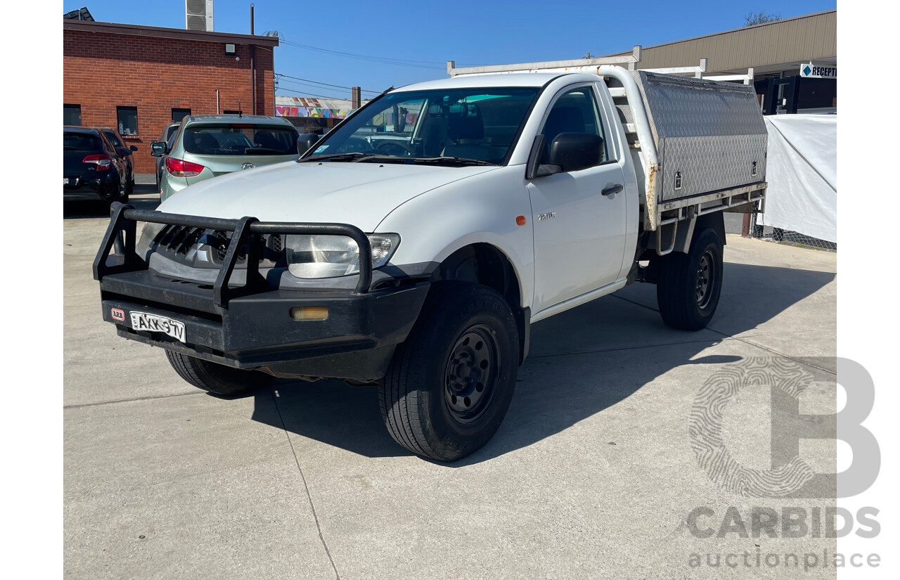 10/2006 Mitsubishi Triton GLX (4x4) ML C/Chas White 3.2L