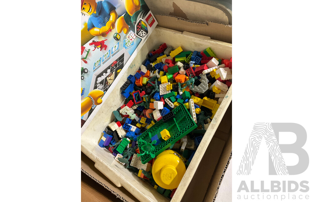 Mixed Loose Lego and Two Lego Board Games