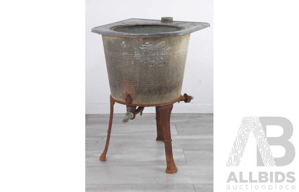 Vintage Metters Washing Machine with Original Copper Basin