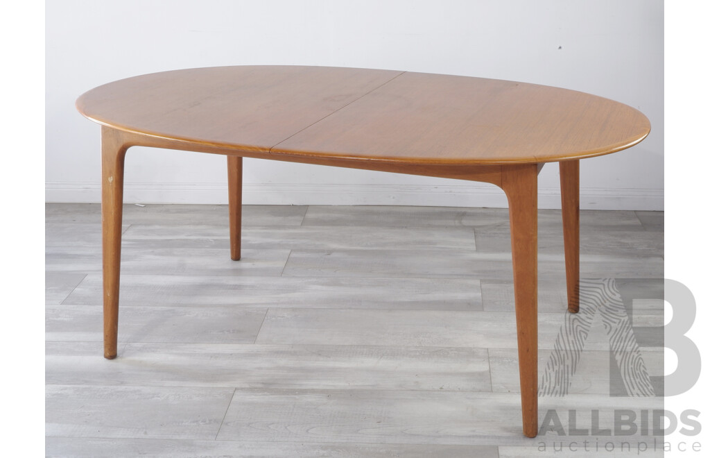 Mid Century Extension Dining Table