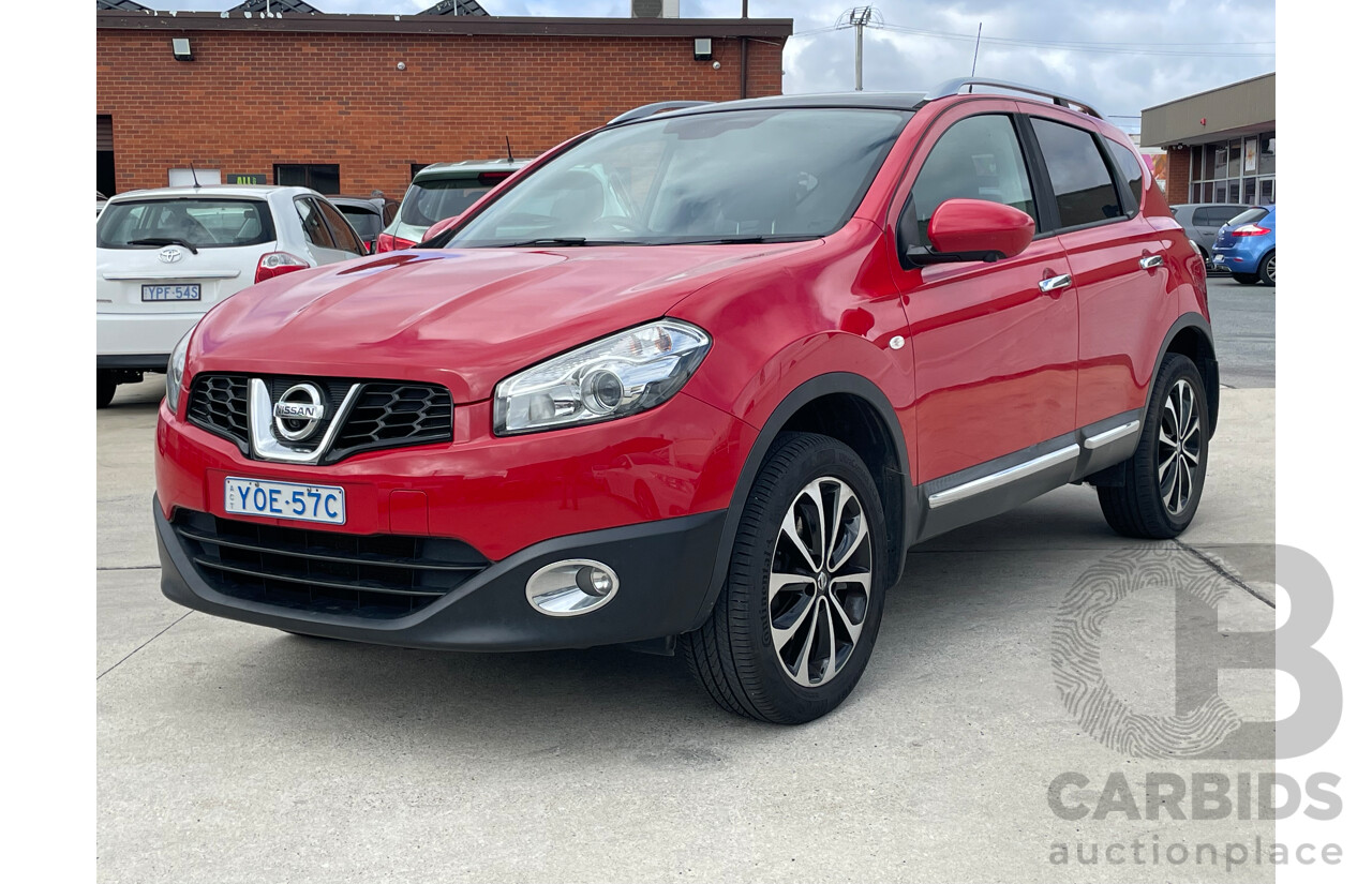 1/2014 Nissan Dualis Ti-L (4x2) J10 MY13 4d Wagon Red 2.0L
