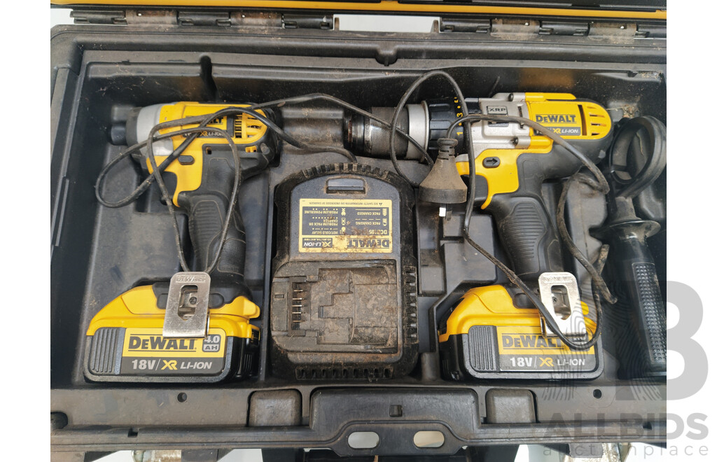 DeWalt Power Tool Set