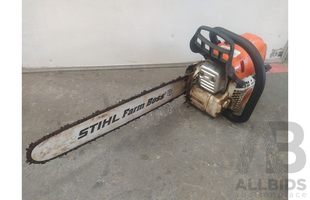 Stihl Farm Boss Chain Saw and Case - MS391