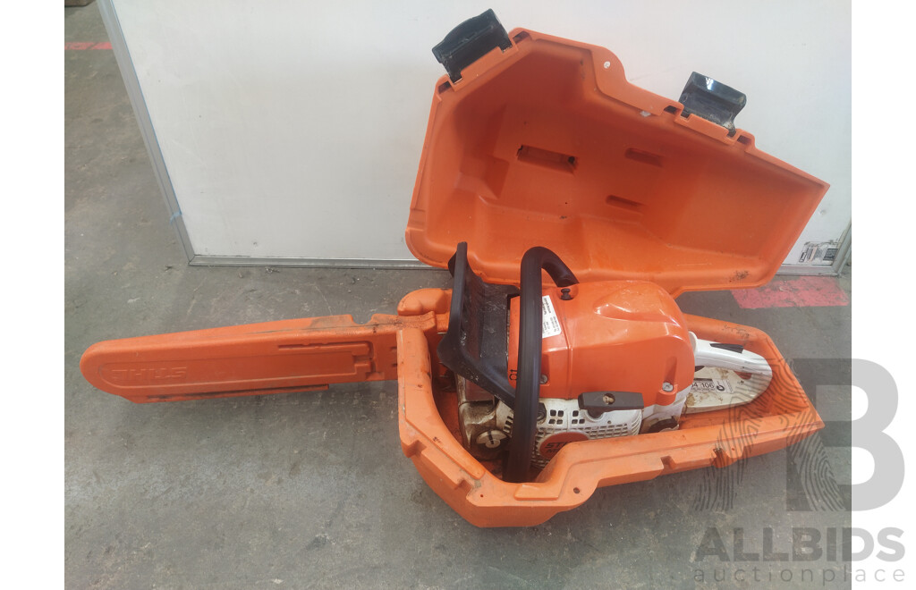 Stihl Farm Boss Chain Saw and Case - MS391