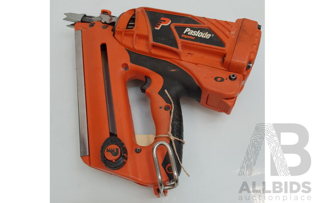 Paslode Impulse Nail Gun