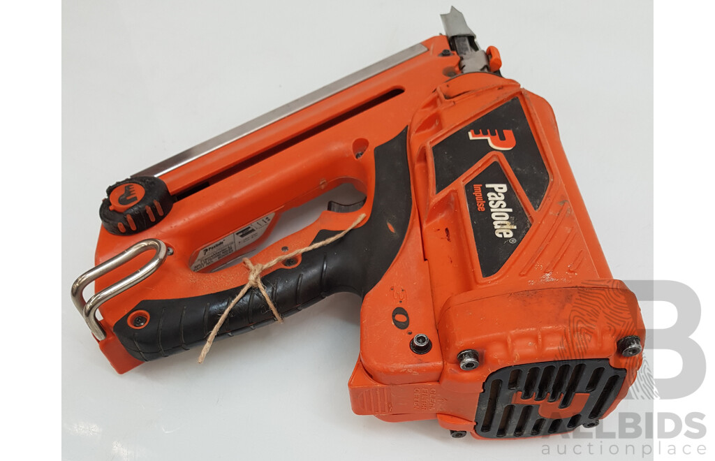 Paslode Impulse Nail Gun