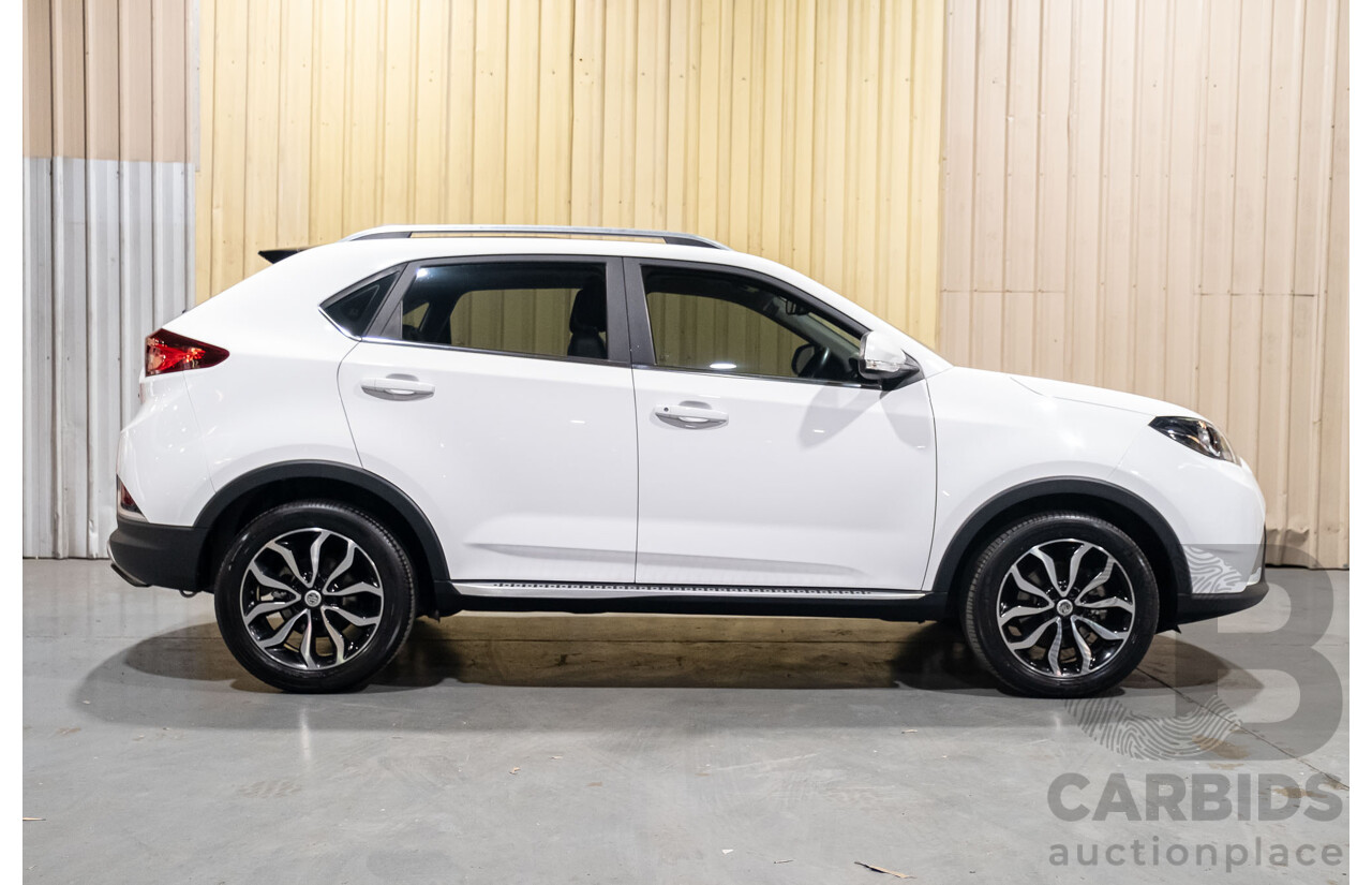 02/2018 M.G GS Essence X (AWD) SAS2 MY18 4d Wagon White Turbo 2.0L