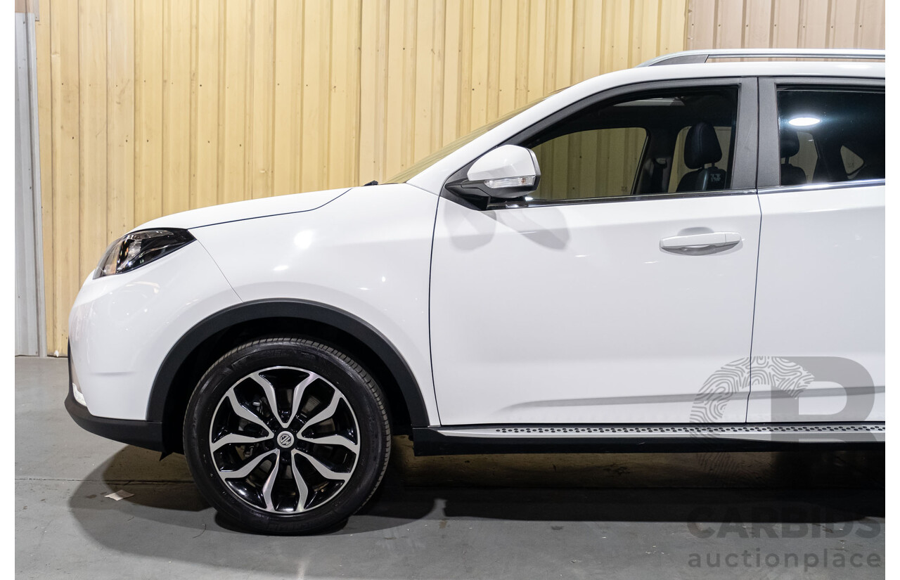 02/2018 M.G GS Essence X (AWD) SAS2 MY18 4d Wagon White Turbo 2.0L