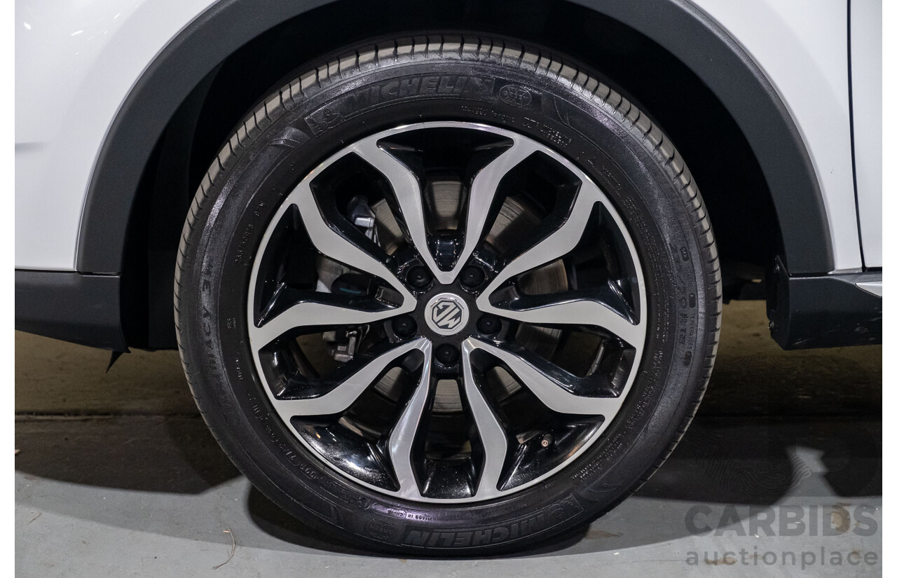 02/2018 M.G GS Essence X (AWD) SAS2 MY18 4d Wagon White Turbo 2.0L