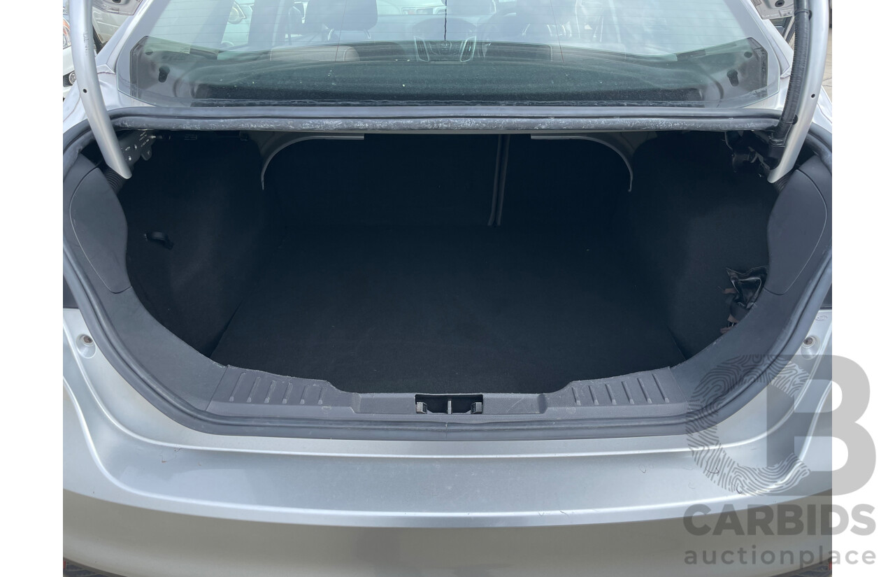 7/2013 Ford Focus Ambiente LW MK2 4d Sedan Silver 1.6L