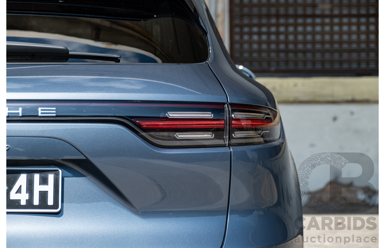 12/2018 Porsche Cayenne Turbo (4x4) 9YA MY19 5d Wagon Biscay Blue Twin Turbo V8 4.0L