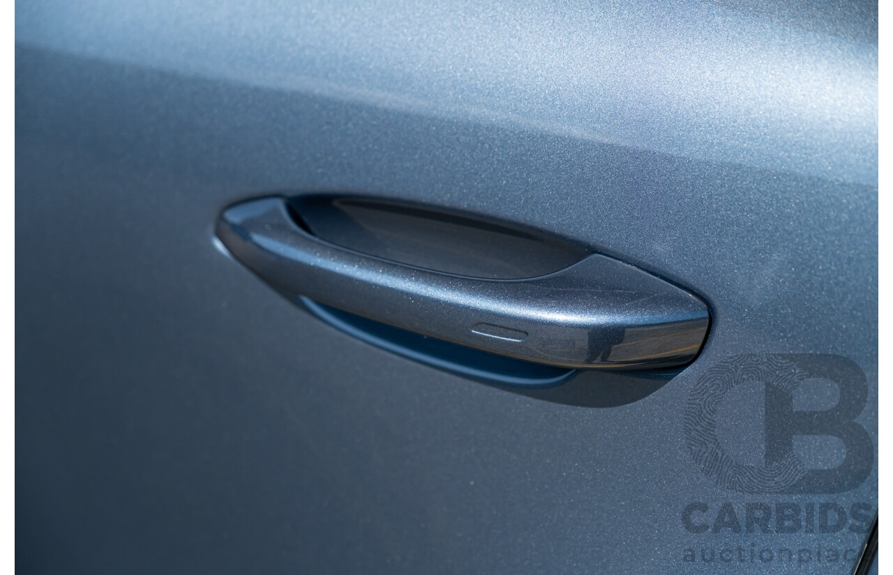 12/2018 Porsche Cayenne Turbo (4x4) 9YA MY19 5d Wagon Biscay Blue Twin Turbo V8 4.0L